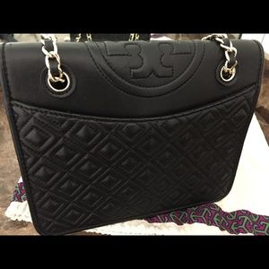 TORY BURCH FLEMING QUILTED BLACK LEATHER HANDBAG