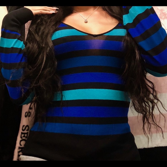 Dorothy Perkins Sweater - Picture 2 of 8