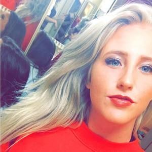 Meet your Posher, Gena