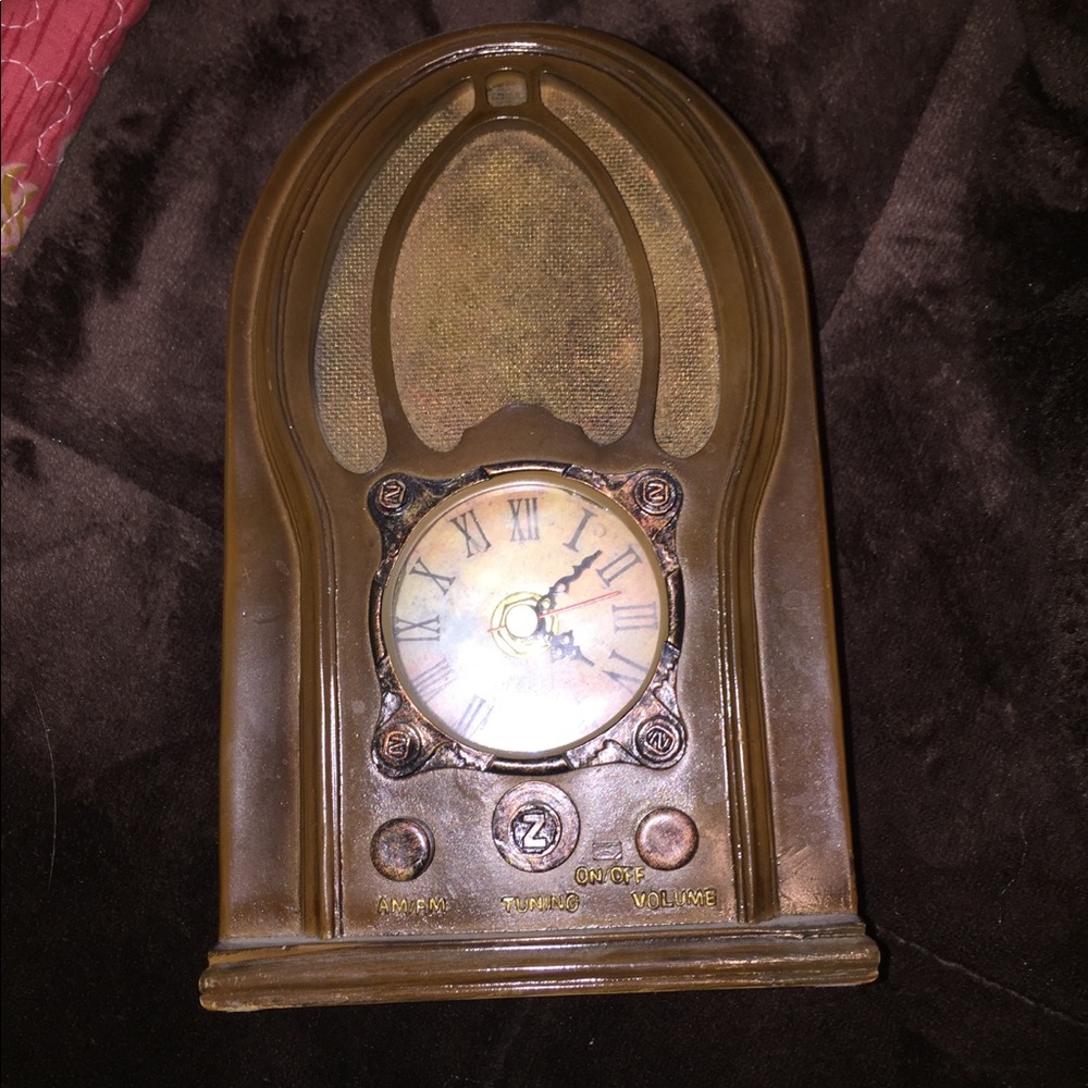 Brown clock