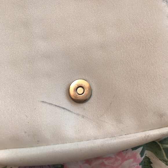 GENUINE LEATHER BAG - Picture 3 of 6