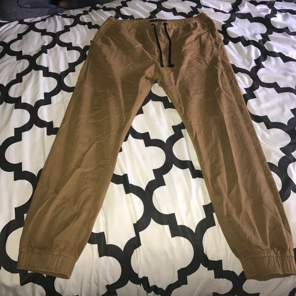 American Eagle Joggers
