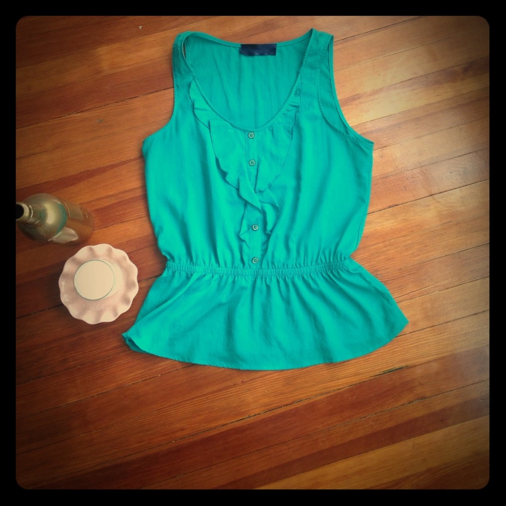 Flirty teal tank!