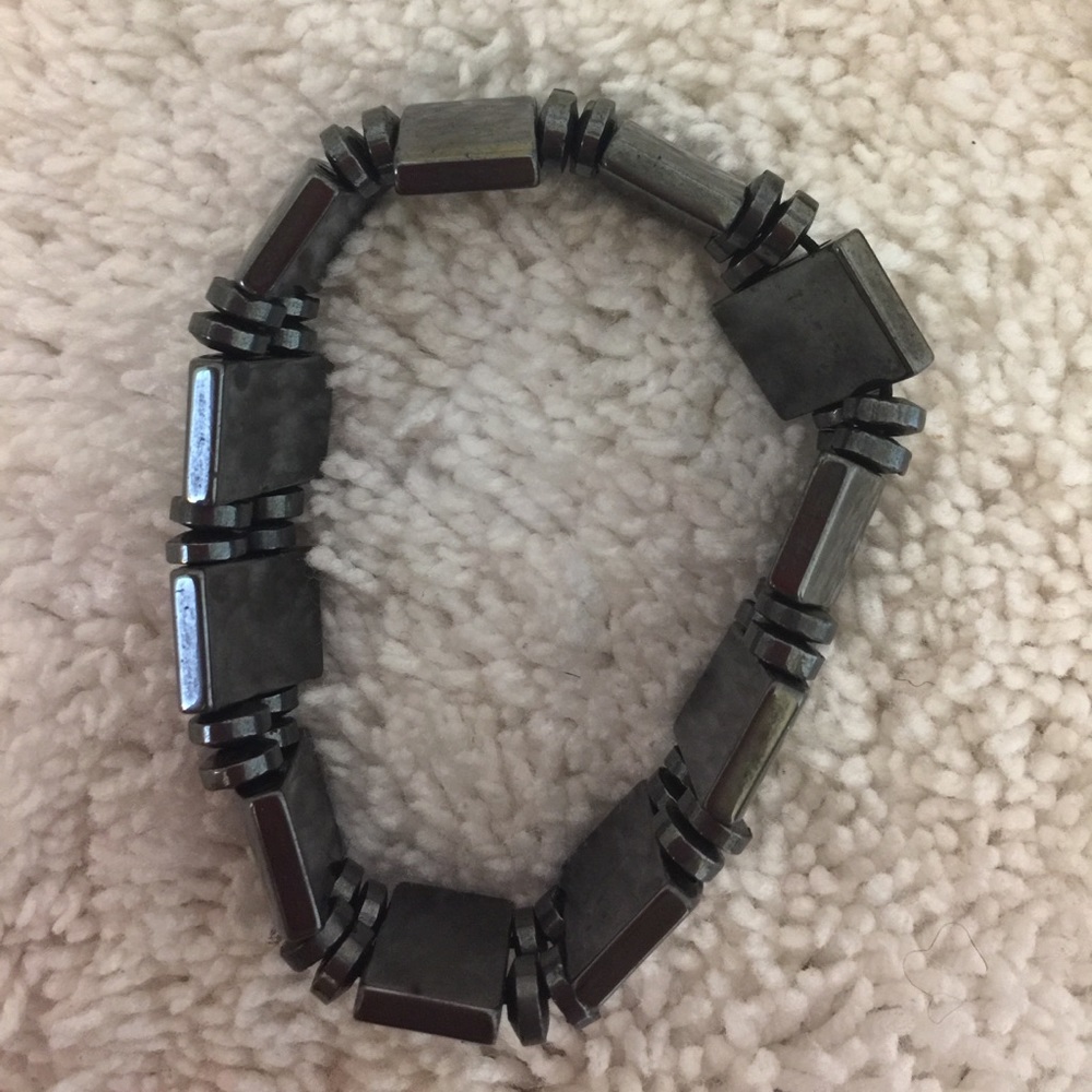 Metal bracelet