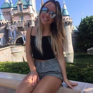 Meet your Posher, Erica