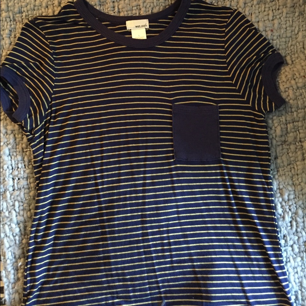 Blue and yellow striped t shirt
