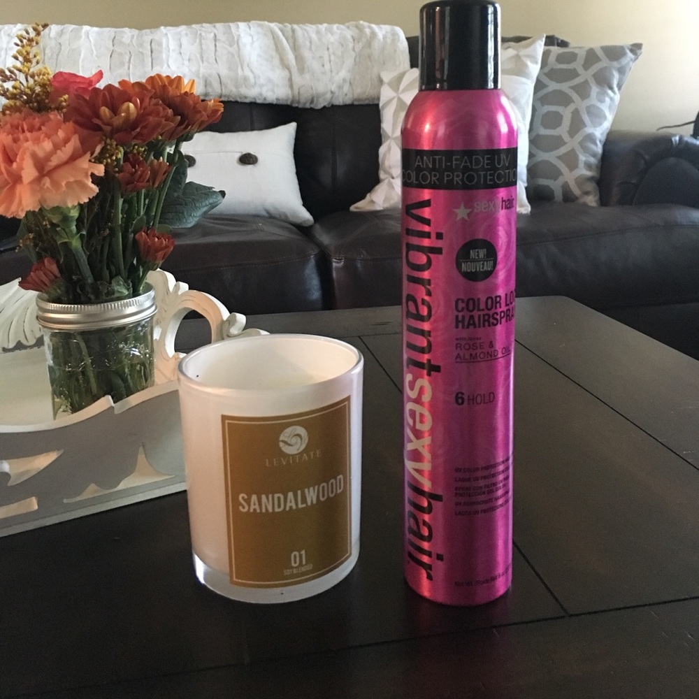 Vibrant sexy hair color lock hairspray💕