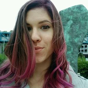Meet your Posher, Arielle