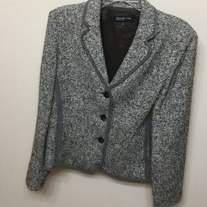 Jones New York, taupe, size 10 (matches JNY pant)