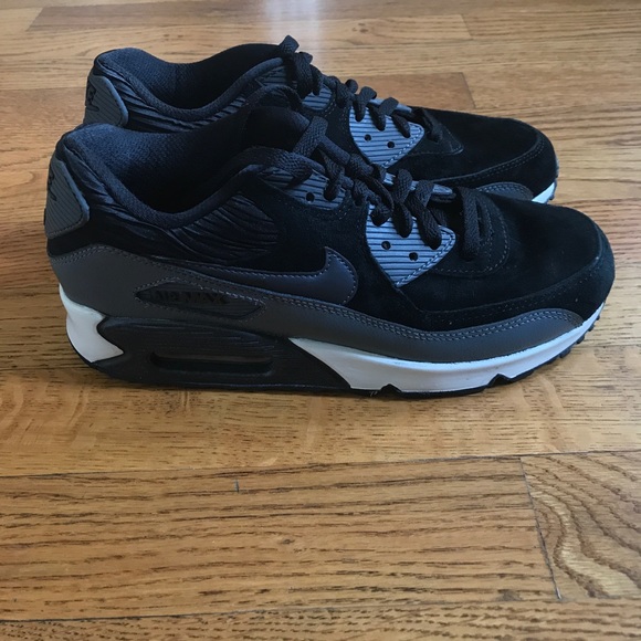 ladies nike air max blacksize 7.5 ladies nike air max blacksize 7.5