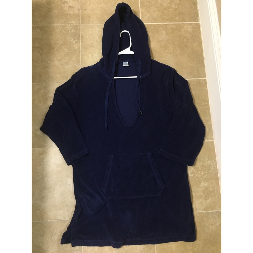 Venus hooded terry cover up