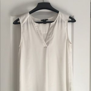 Sleeveless Blouse