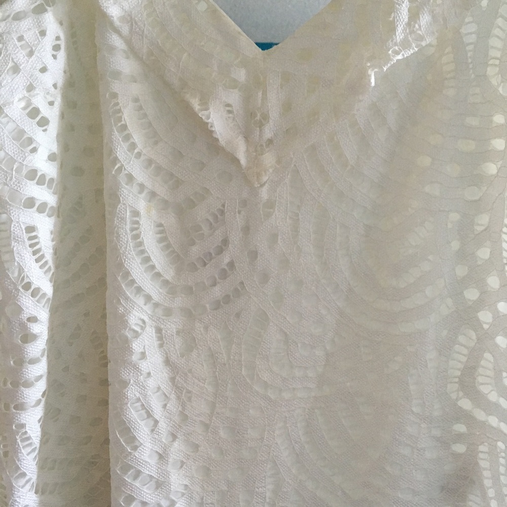 HP ✨ Beautiful 1. State Lace Top NWT • Size XS - Picture 3 of 3
