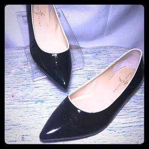Ivanka Trump patent leather flats sz 9M
