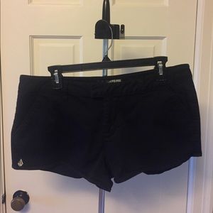 Black Volcom shorts size 11