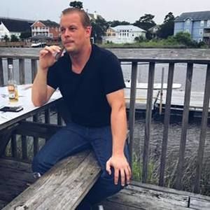 Meet your Posher, Brian