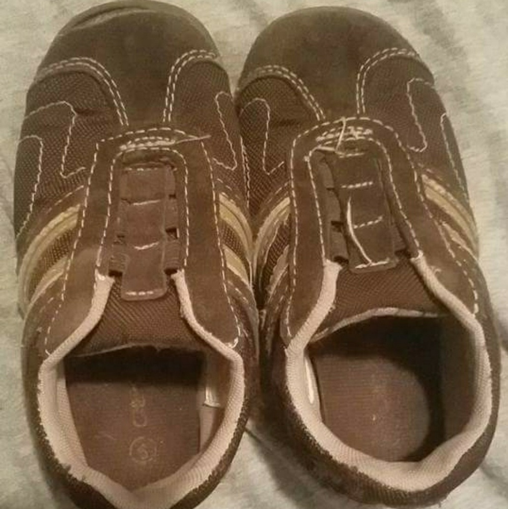 Toddler shoes