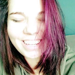 Meet your Posher, Teah