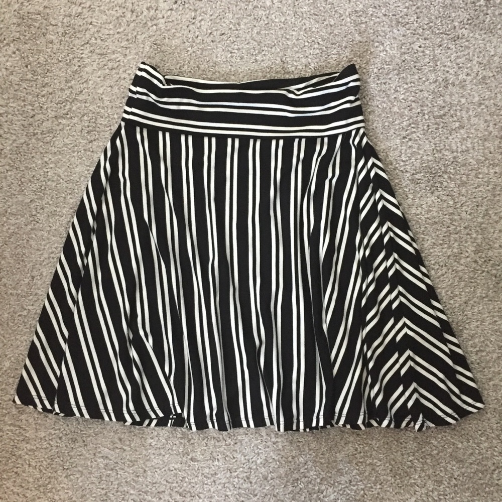Max Studio skirt