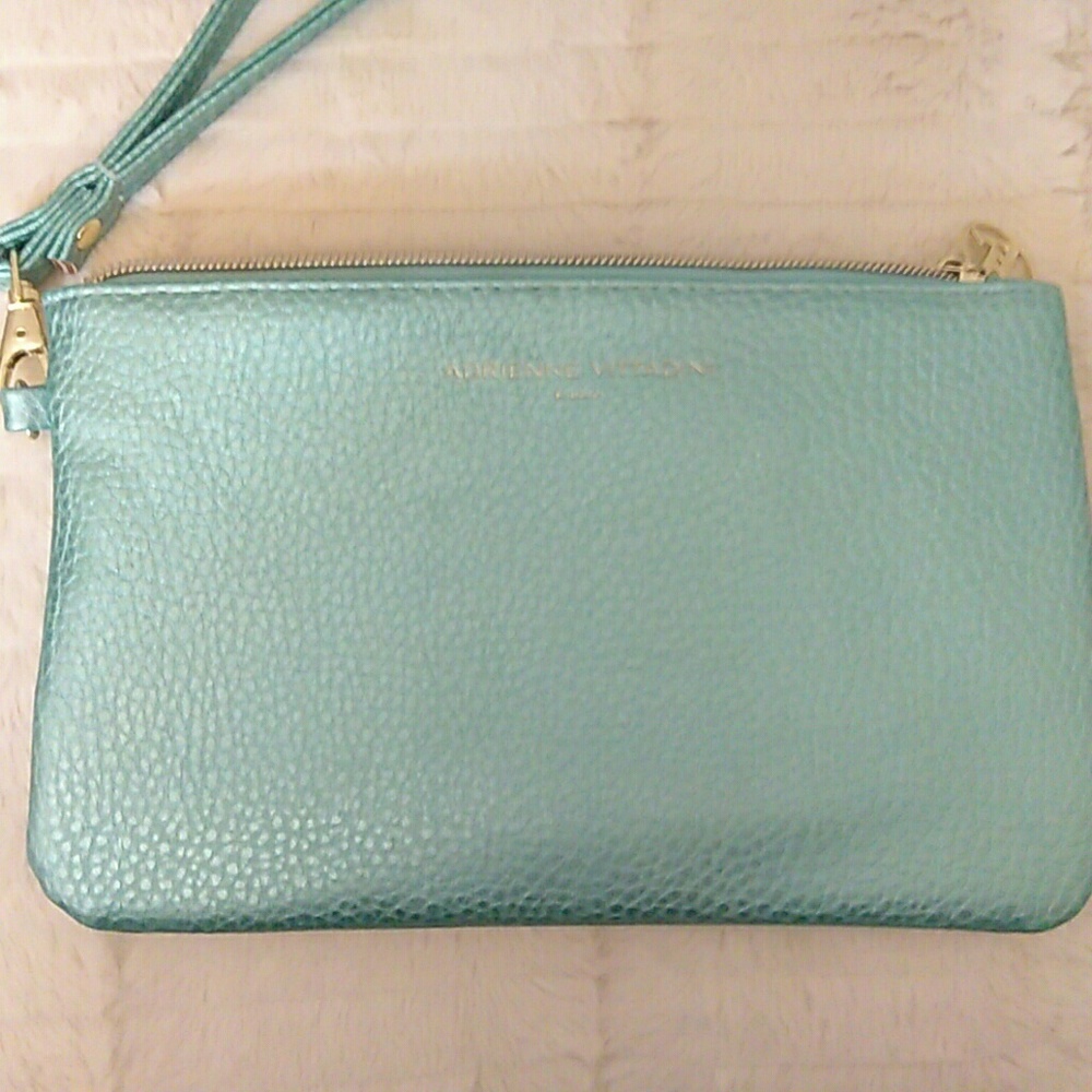 Adrienne Vittadini Power Pack Clutch