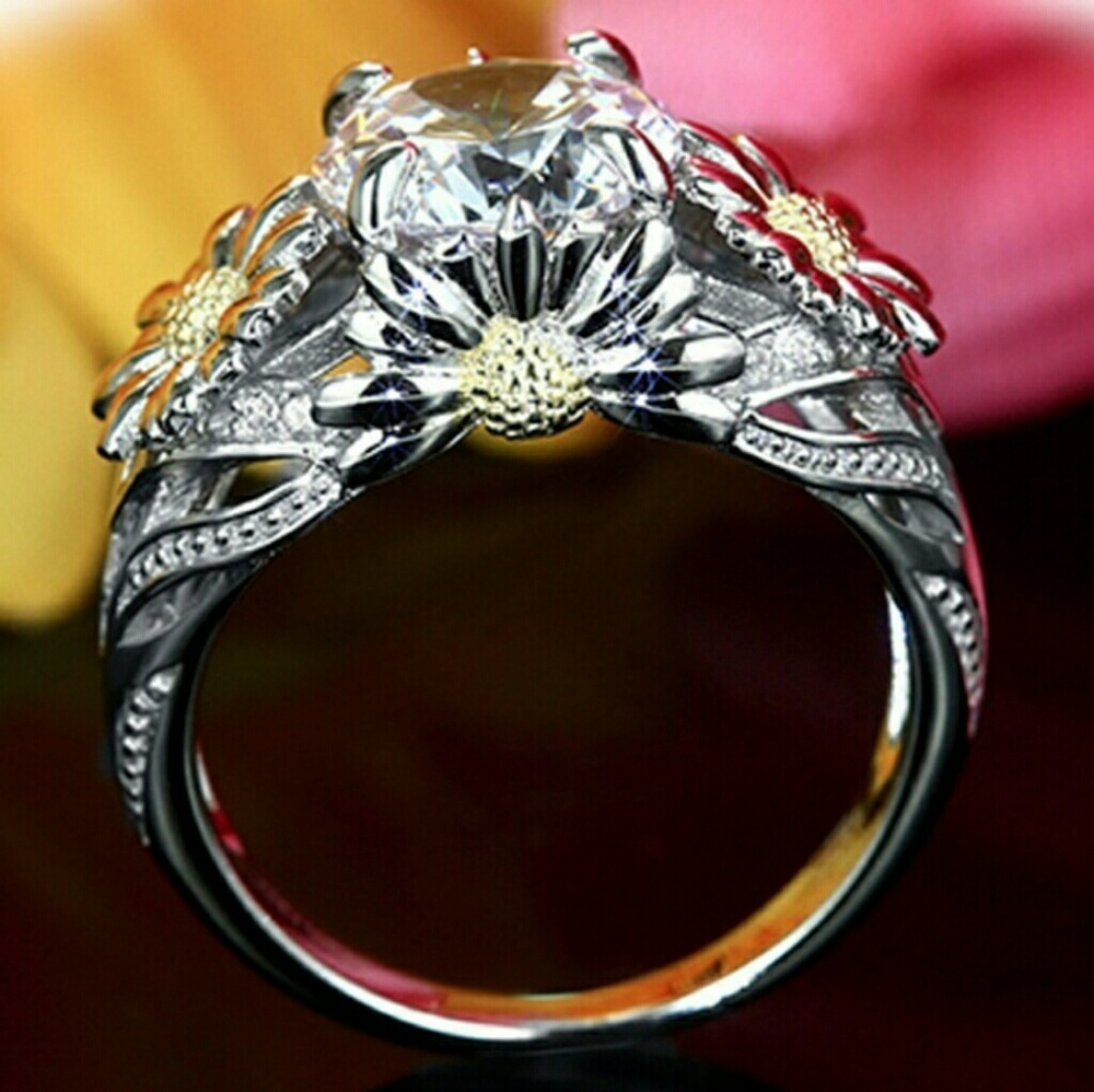 Two-Toned 925 Sterling Silver Yellow Daisy Ring - Picture 3 of 7