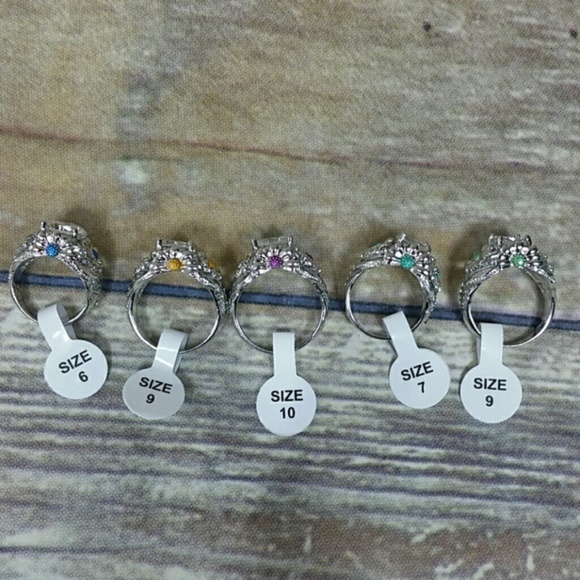 Two-Toned 925 Sterling Silver Yellow Daisy Ring - Picture 7 of 7