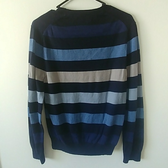Banana Republic Men Sweater - Picture 3 of 3