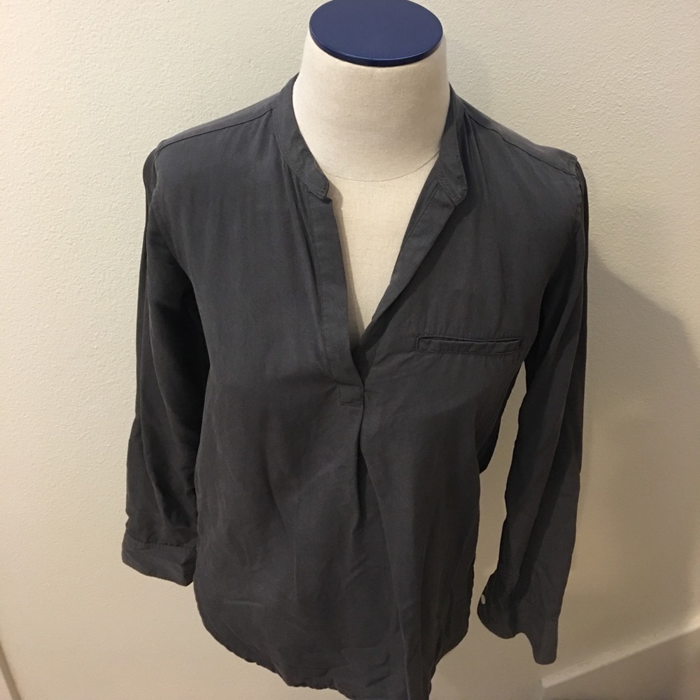 Gap Split Neck Tunic! - image 1