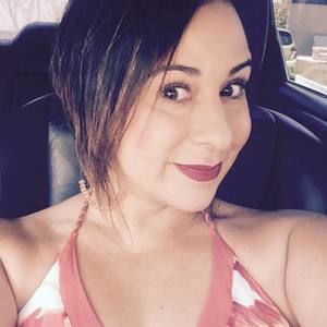 Meet your Posher, Monique