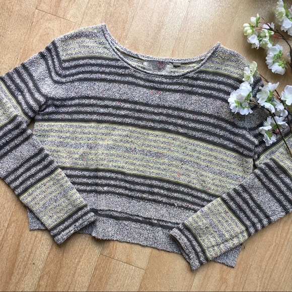Urban Outfitters Sweaters - Urban Outfitters Oversized Cropped Knit Sweater S