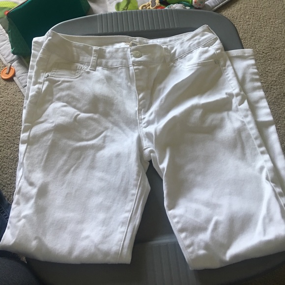 White skinny jeans - Picture 3 of 4