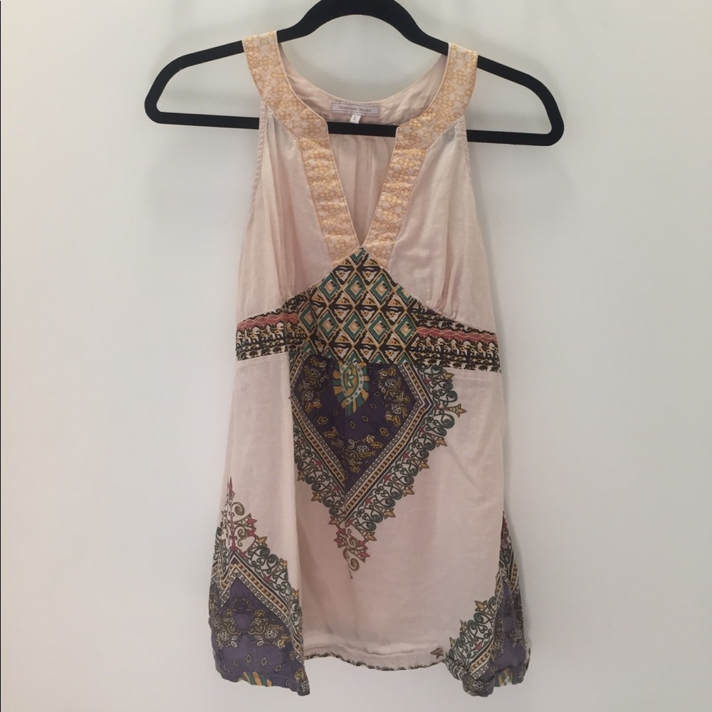 Pattern circle neck top