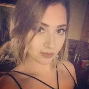 Meet your Posher, Sandrine