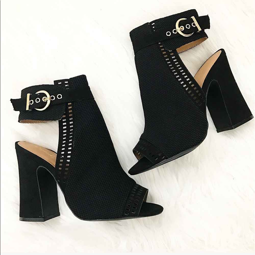 Black Peep Toe Booties🖤 - Picture 2 of 4