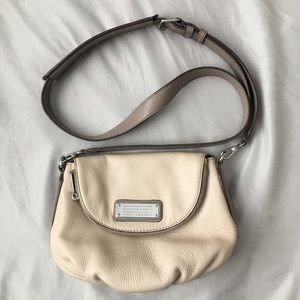 MARC JACOBS: Cross-body purse