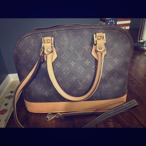 Louis Vuitton Vintage bag (Authentic)