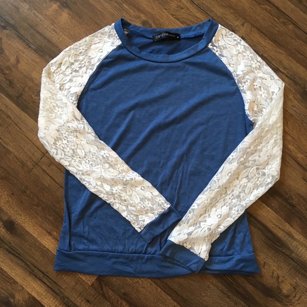 Blue long Lacey sleeve shirt