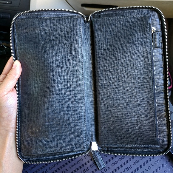 Prada Bags - NWT Prada black clutch wallet Prada Bags - NWT Prada black clutch wallet