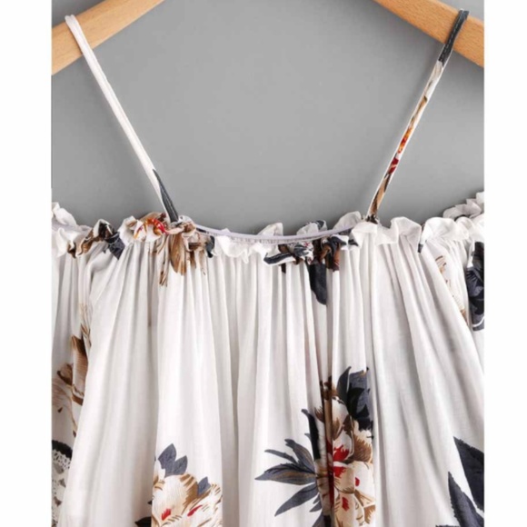 New Sexy off shoulder floral Boho crop top - Picture 2 of 5