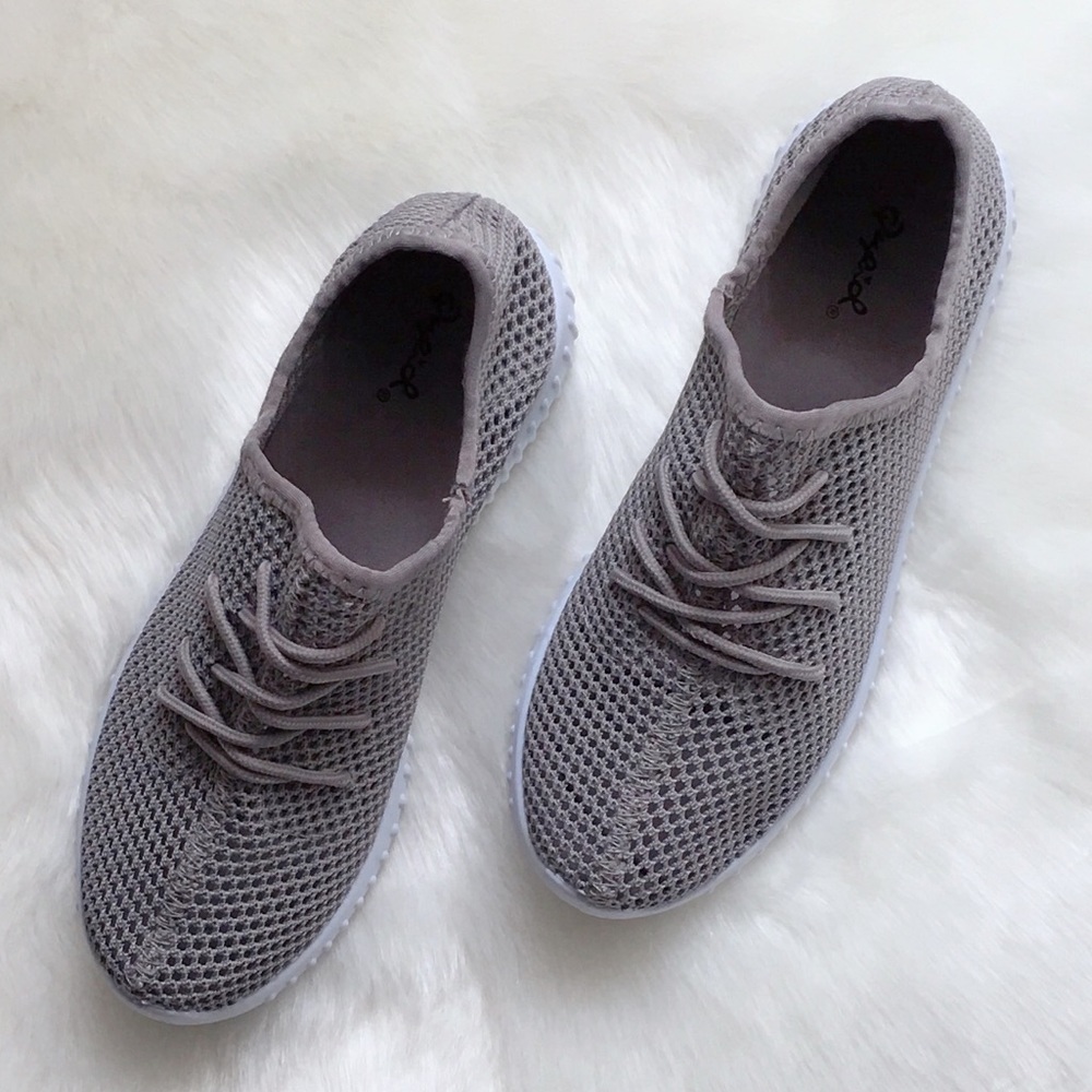 1 LEFT❗️Perforated Slip On Mesh Sneakers - Picture 3 of 8