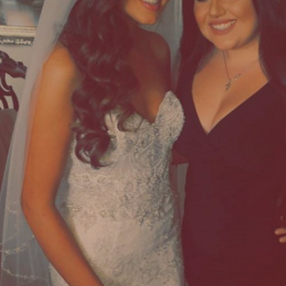 Wedding Dress, Eve of Milady Sweetheart Strapless - Picture 3 of 8