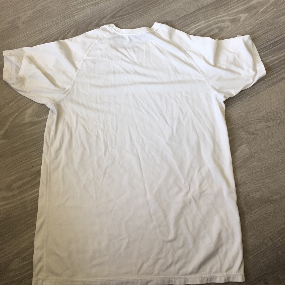 Men's Nike Dri Fit T Shirt - Picture 3 of 4