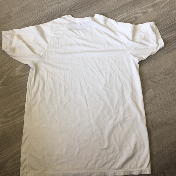 Men's Nike Dri Fit T Shirt - Picture 3 of 4