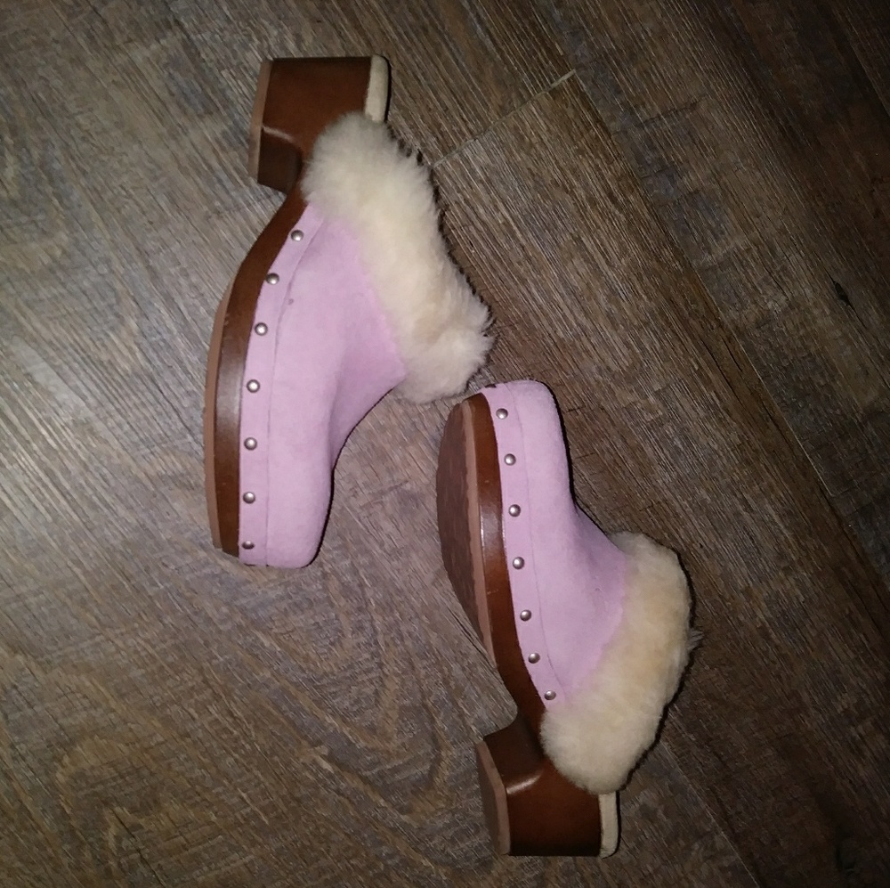 Ugg shoe