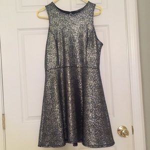 Sparkly holiday dress! *PERFECT FOR NEW YEARS*