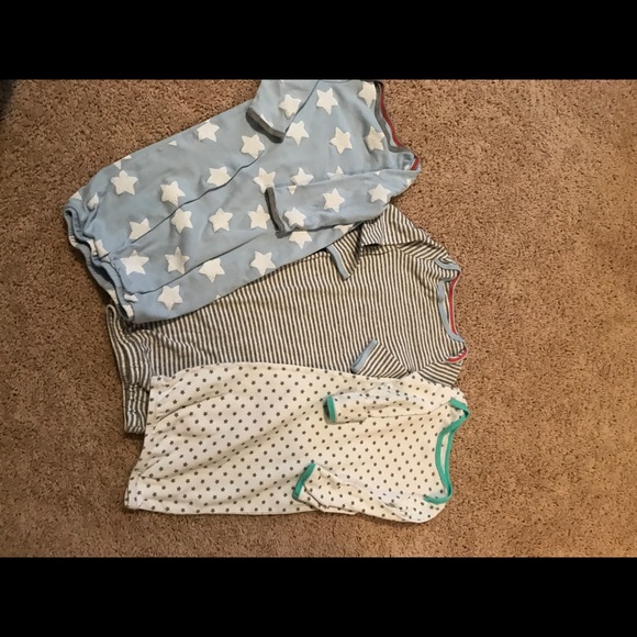Set of 5 Gowns. 2 Newborn, 3 are 0-3 Months. - Picture 2 of 2
