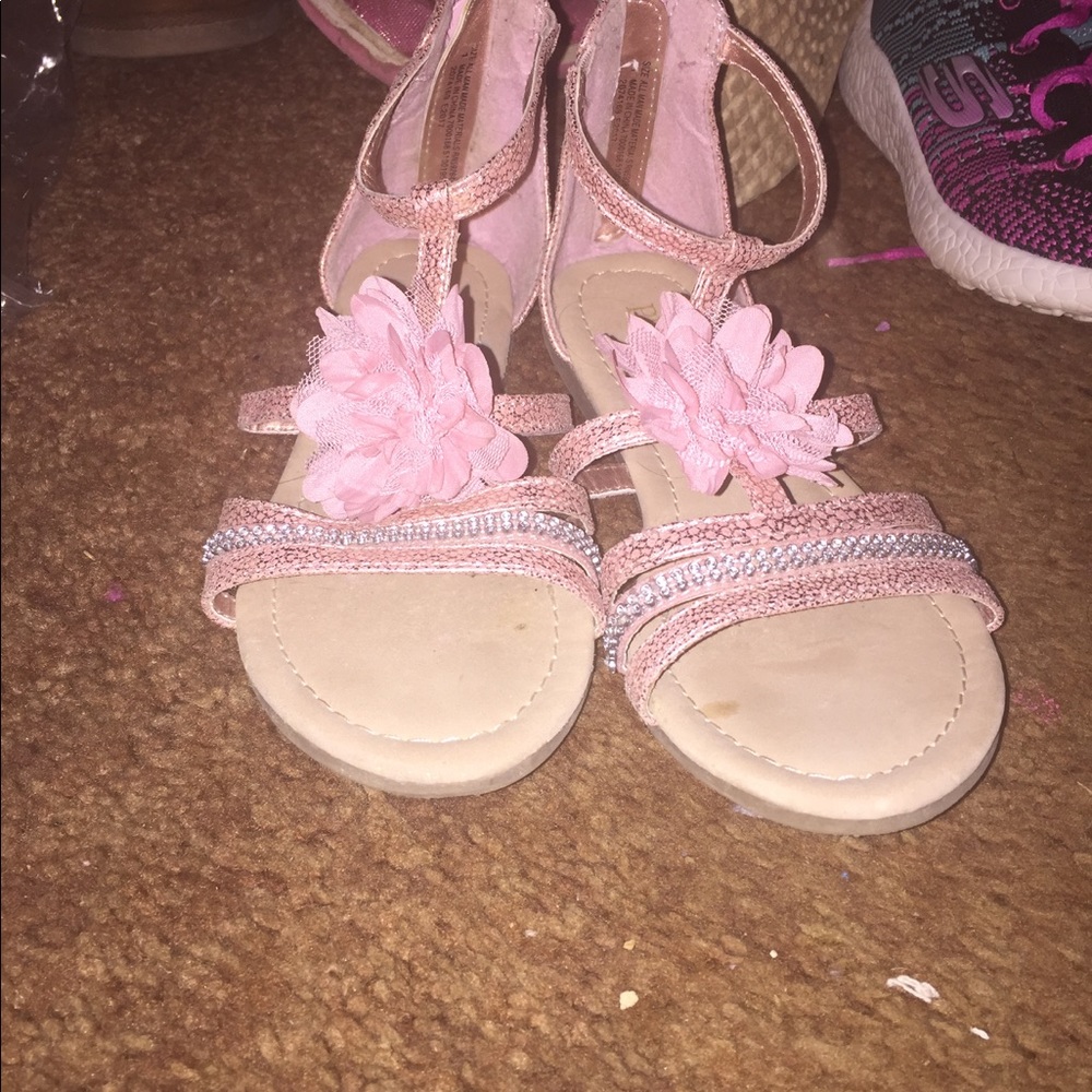 Girls sandals