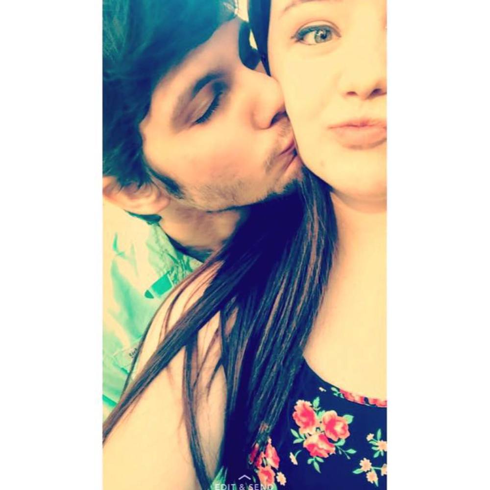 Meet your Posher, Devyn