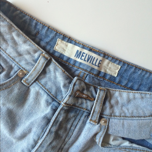Brandy Melville Pants - Brandy Melville ripped light wash shorts