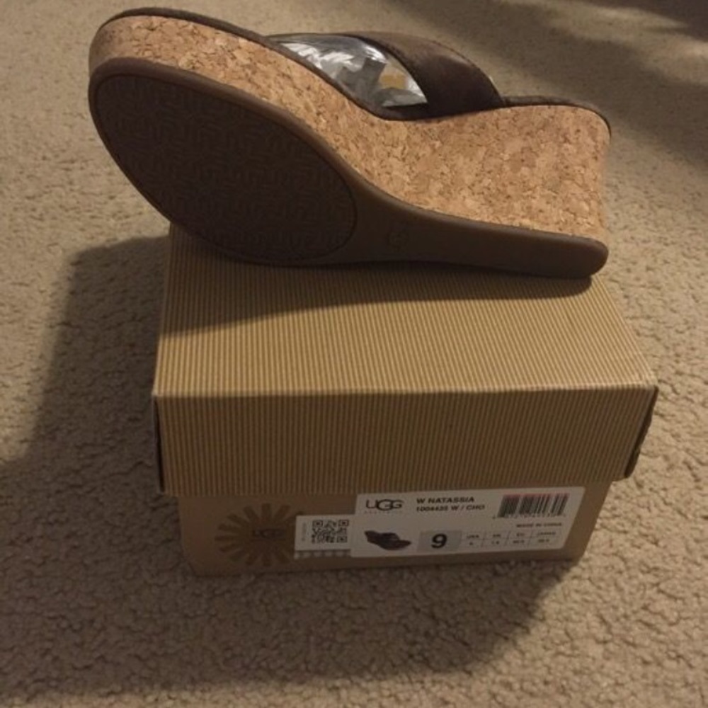 Wedge sandal - Picture 2 of 3